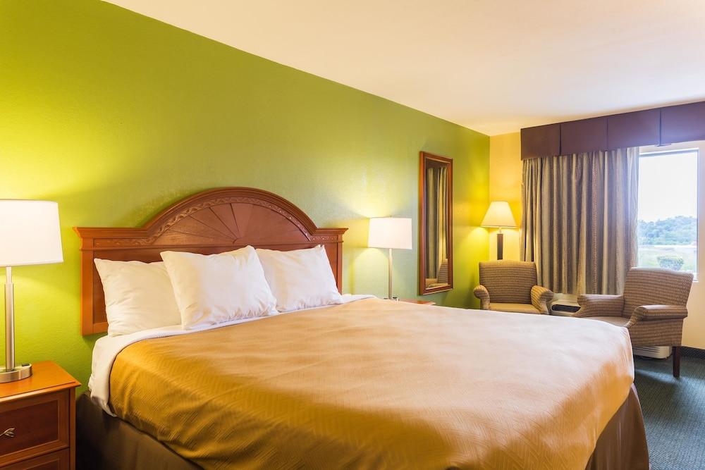 Econo Lodge White Pine Morristown I-81 & I-40 Split Zewnętrze zdjęcie