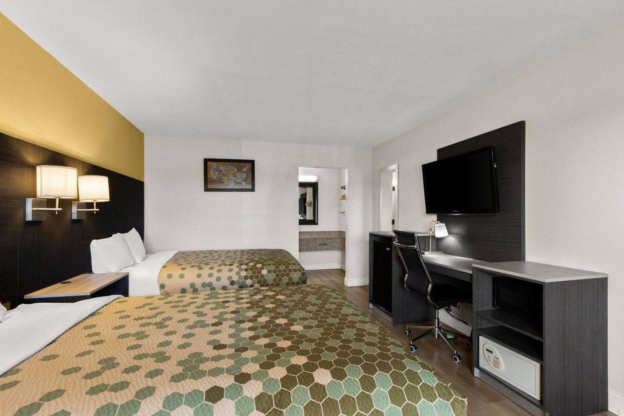 Econo Lodge White Pine Morristown I-81 & I-40 Split Zewnętrze zdjęcie