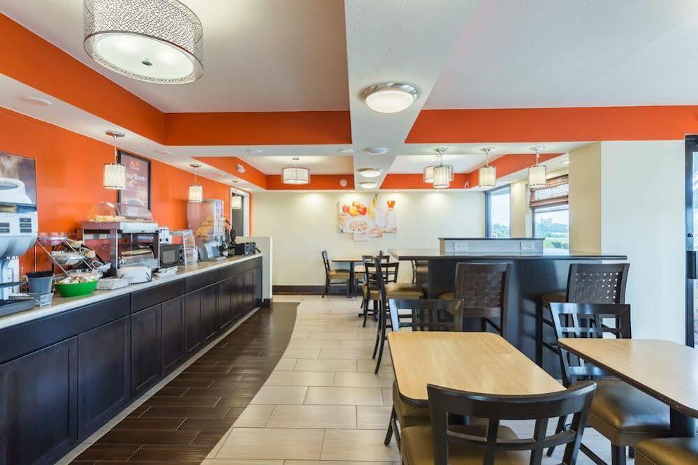 Econo Lodge White Pine Morristown I-81 & I-40 Split Zewnętrze zdjęcie